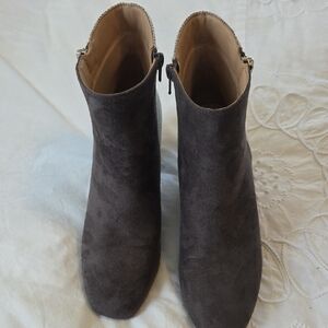 Elegant Gray Women's Ankle Boots